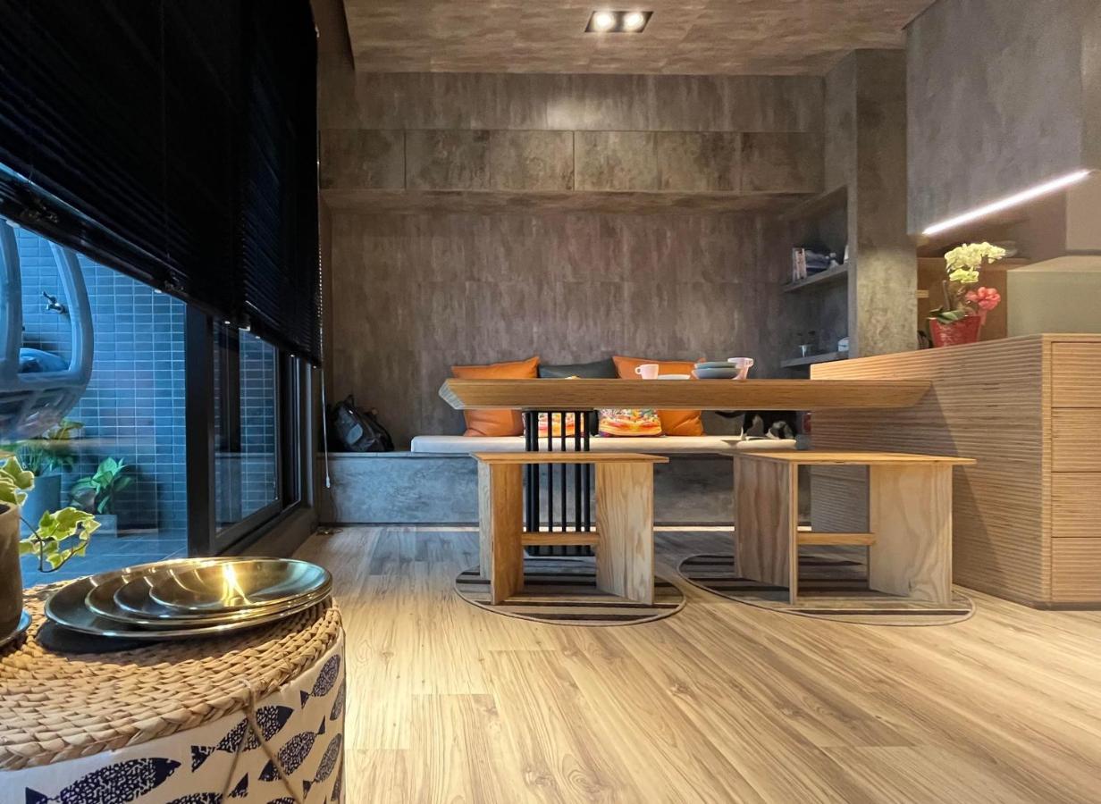 Toucheng Happyhouse頭城黑皮家 附早餐 Leilighet Eksteriør bilde