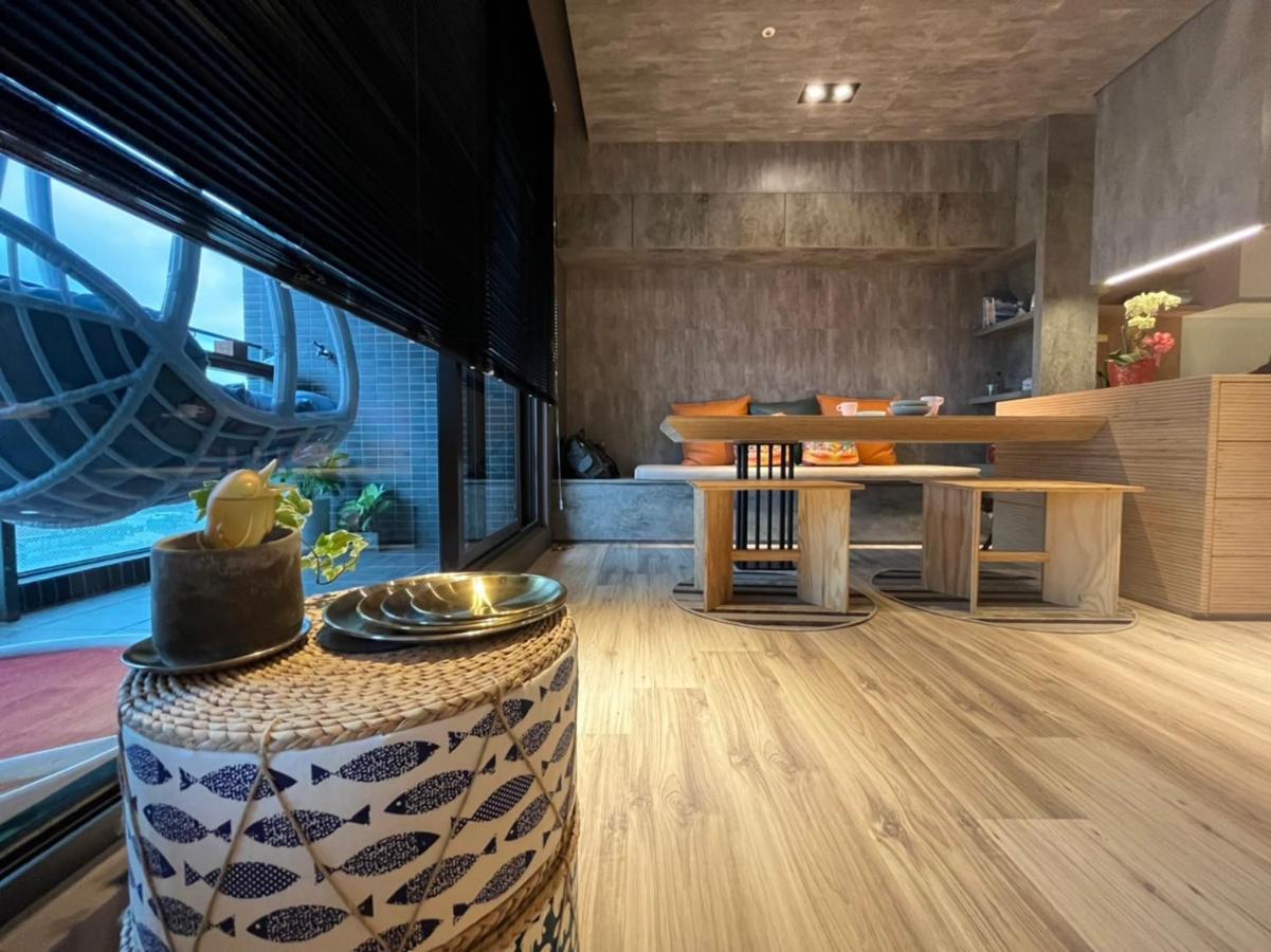 Toucheng Happyhouse頭城黑皮家 附早餐 Leilighet Eksteriør bilde