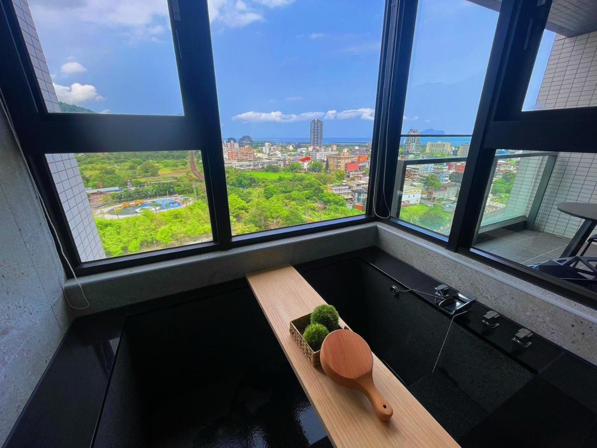 Toucheng Happyhouse頭城黑皮家 附早餐 Leilighet Eksteriør bilde