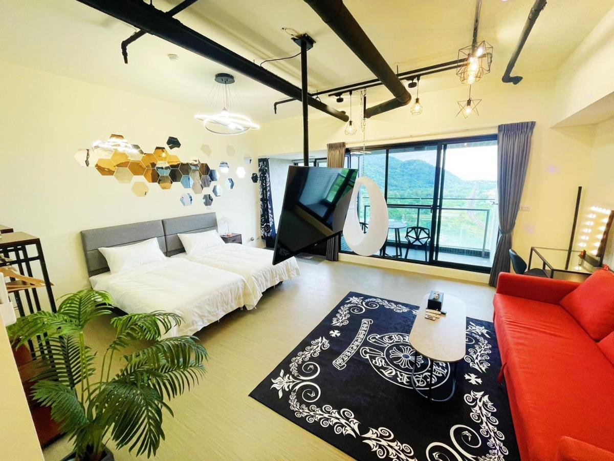 Toucheng Happyhouse頭城黑皮家 附早餐 Leilighet Eksteriør bilde
