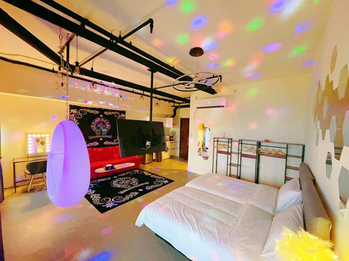 Toucheng Happyhouse頭城黑皮家 附早餐 Leilighet Eksteriør bilde