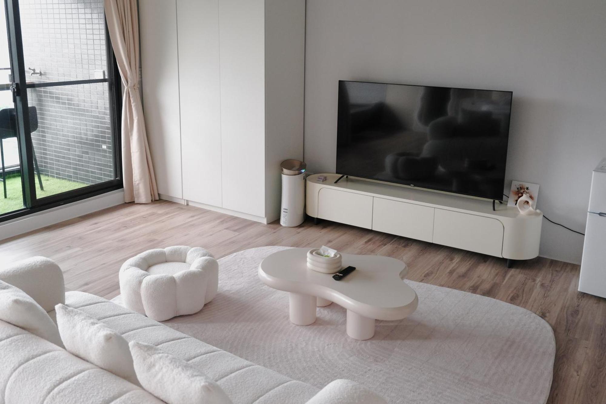 Toucheng Happyhouse頭城黑皮家 附早餐 Leilighet Eksteriør bilde